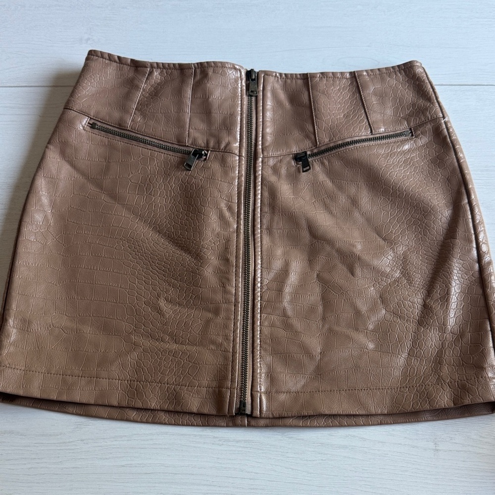 Haute Monde Tan Faux Leather Mini Skirt Size L